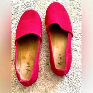 Style & Co red slip on flats. Can’t ever go wrong with red shoes!